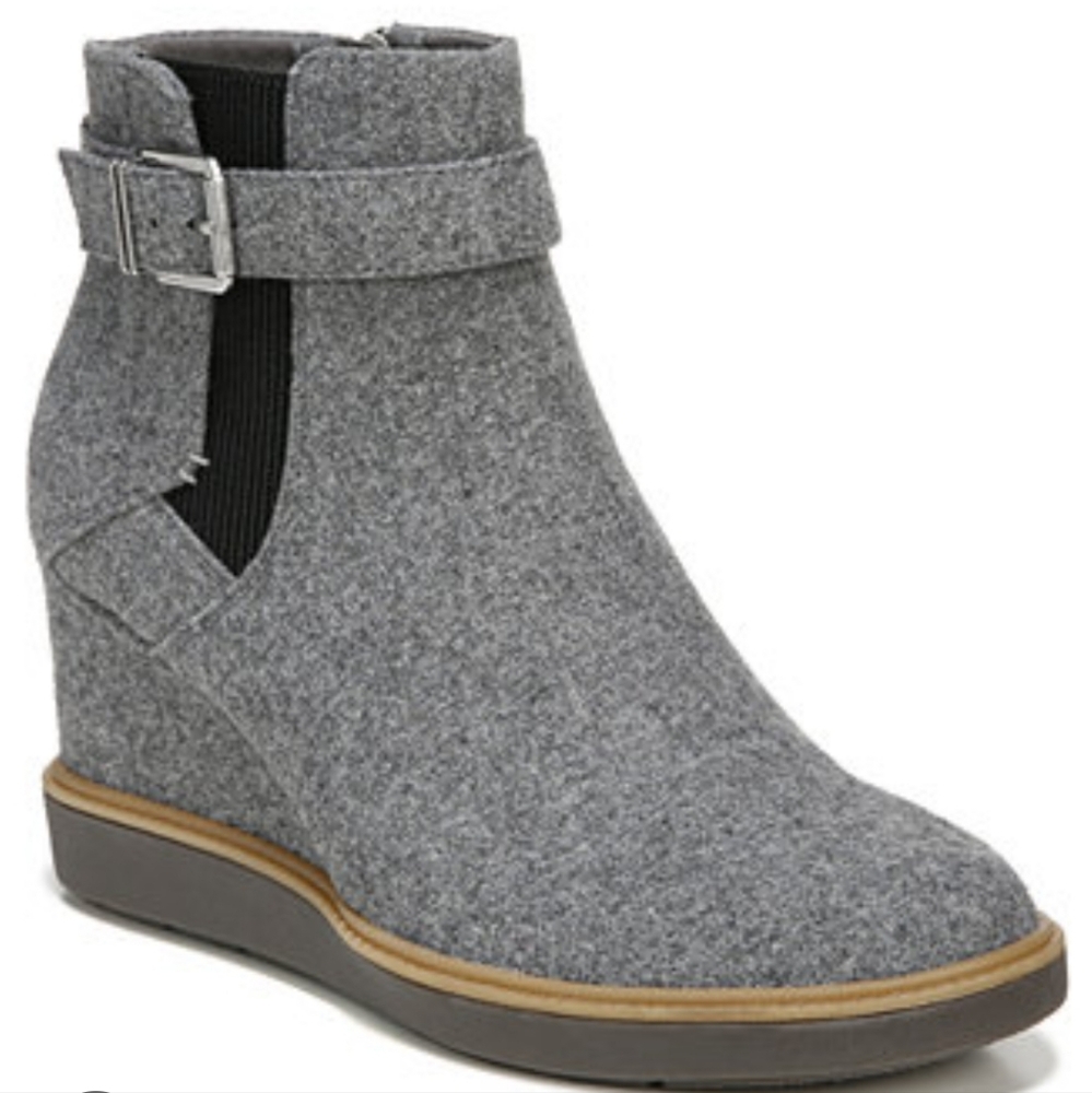 Dr. Scholl's Gray and Tan Ankle Wedge Boots